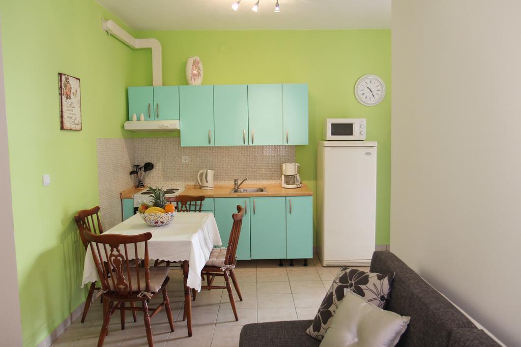 Kaštela Apartmani Strada מראה חיצוני תמונה
