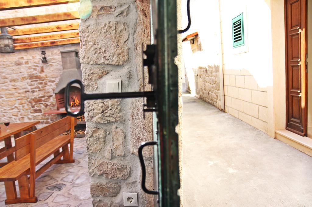 Kaštela Apartmani Strada מראה חיצוני תמונה