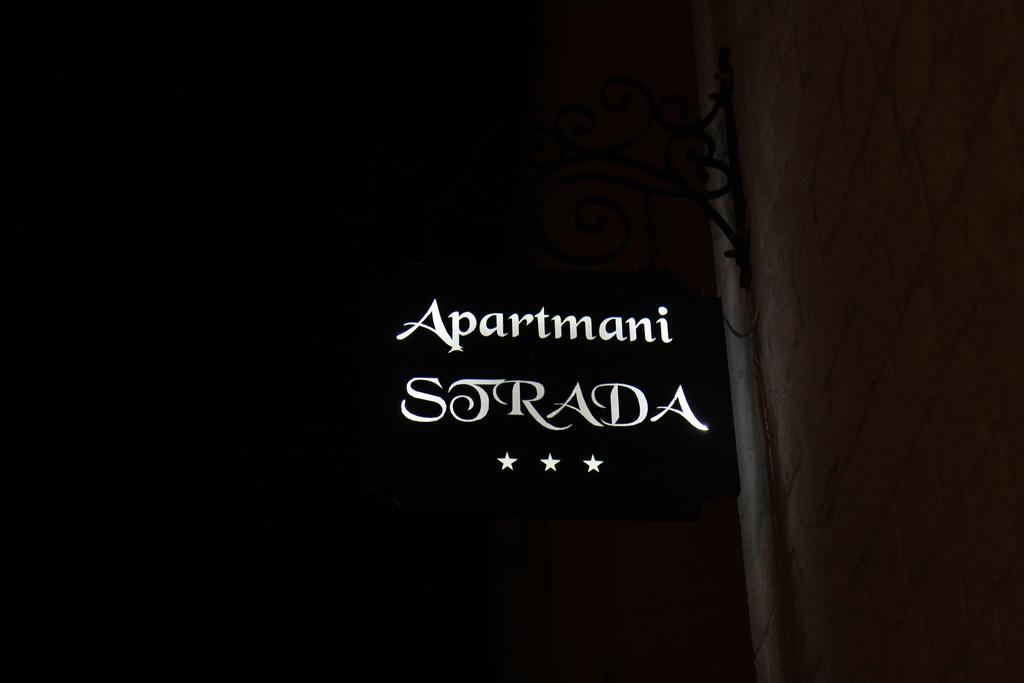 Kaštela Apartmani Strada מראה חיצוני תמונה